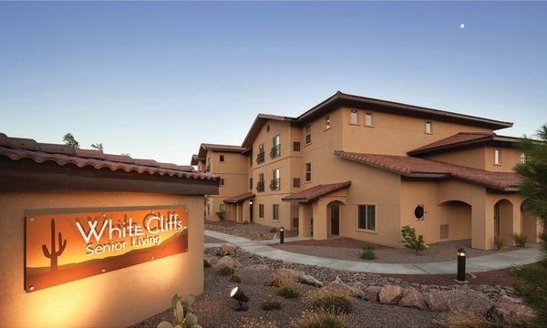 Avista Senior Living White Cliffs - image 1