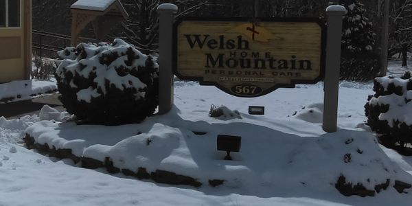 Welsh Mountain Home - image 1