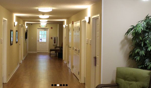 Suncoast Retreat - image 1