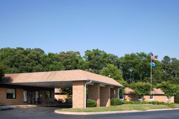 Seaford Center - image 1