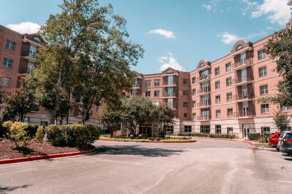 University Place Nursing Center - image 1
