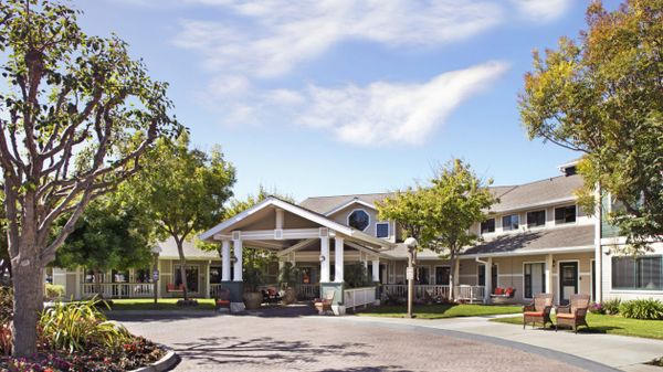 Ivy Park At Salinas - image 1