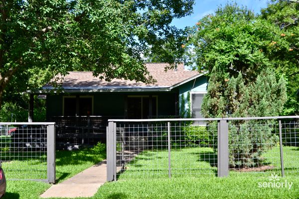 Southern Hospitality Home - image 1