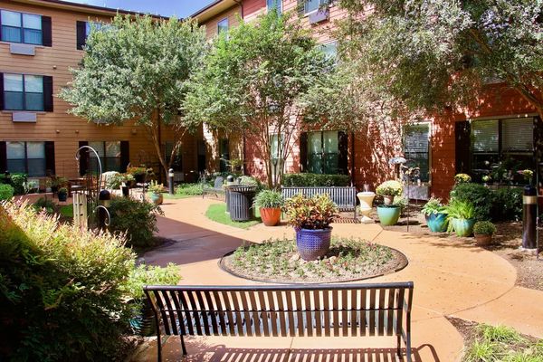 The 14 Best Assisted Living Facilities in Brazos County, TX | Seniorly