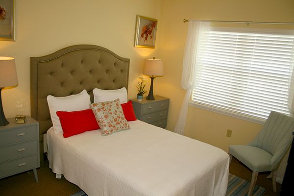 The Royal Dalton House - image 1