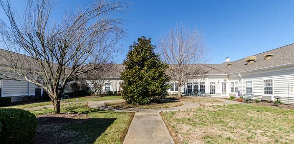 The Bungalows at Bowling Green - image 1