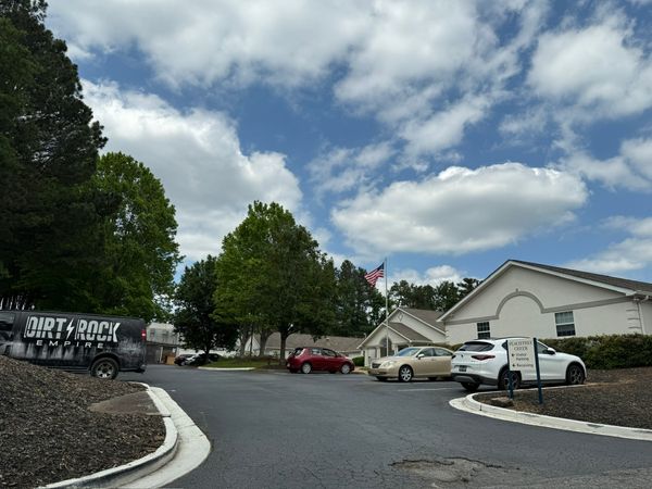 Peachtree Creek Memory Care - image 1