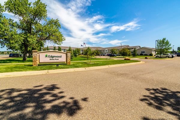 Edgewood Hawks Point - image 1