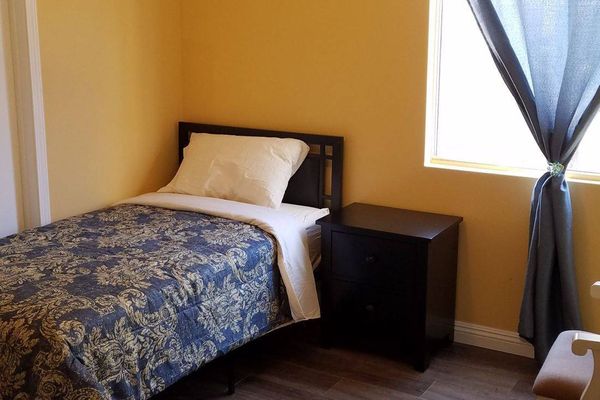 Jcp Cottage - image 1