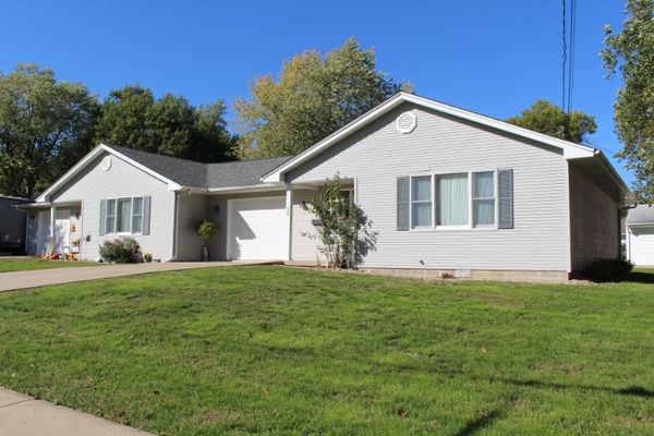 The Grove Health & Rehab Center - image 1