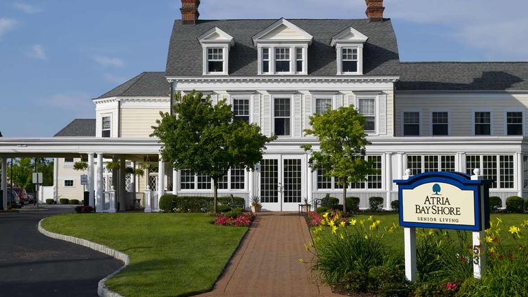 Atria Bay Shore, Bay Shore, NY 1