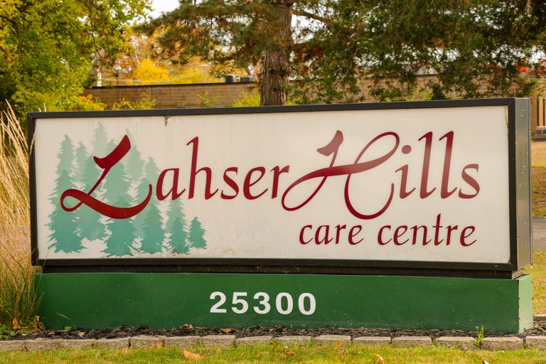 Lahser Hills Care Centre, Southfield, MI 2