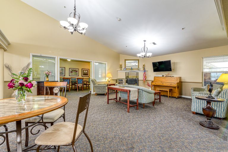 Awbrey Place Assisted Living and Memory Care, Bend, OR 1
