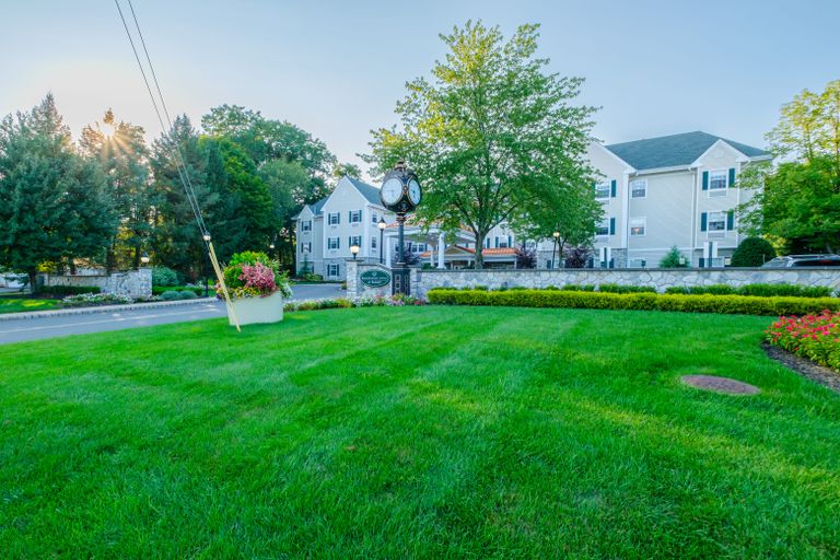Brandywine Summit by Monarch, Summit, NJ 3