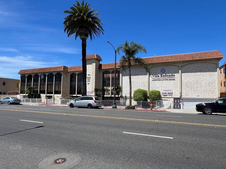 Villa Redondo Care Home, Long Beach, CA 1