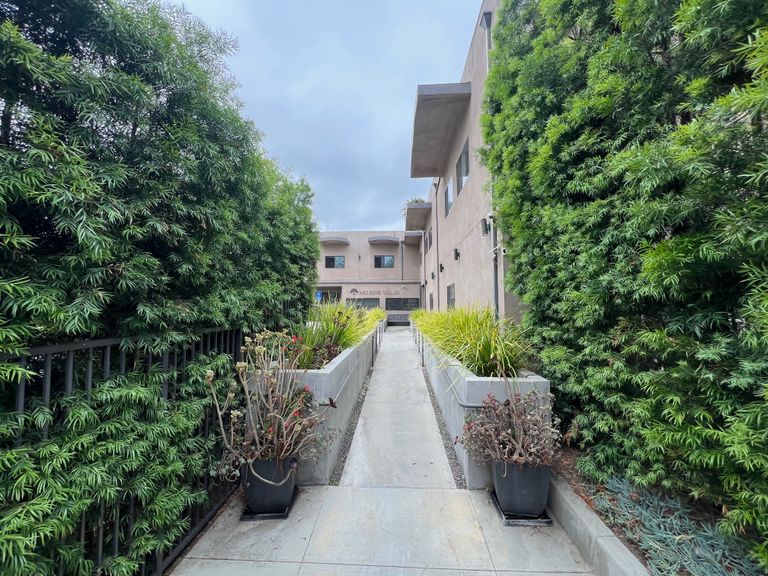 Melrose Villas, Los Angeles, CA 2