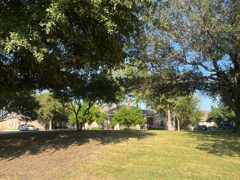 The Wellington At Arapaho, Richardson, TX 2