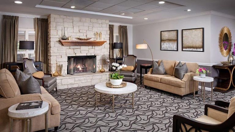 Belmont Village Senior Living Hollywood Hills, Los Angeles, CA 3