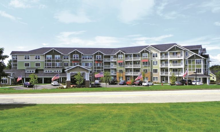 Colonial Gardens Gracious Retirement Living, Beverly, MA 1