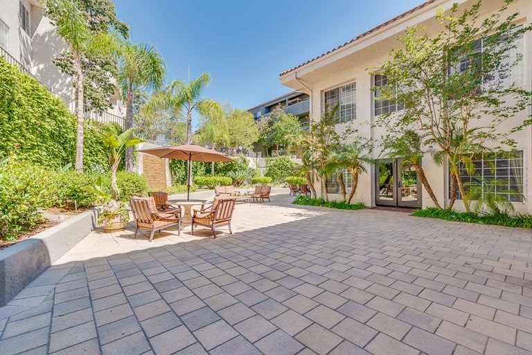 Meridian at Anaheim Hills, Anaheim, CA 1
