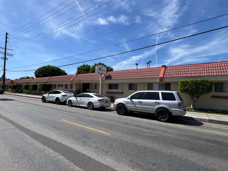 New Vista Nursing and Rehabilitation Center, Sunland, CA 2
