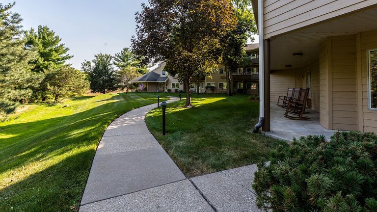 Holiday Palmer Hills, Bettendorf, IA 3