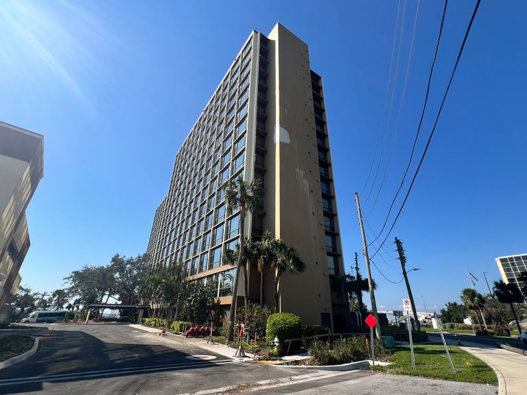 The Oaks of Clearwater, Clearwater, FL 2