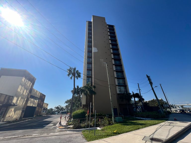The Oaks of Clearwater, Clearwater, FL 1
