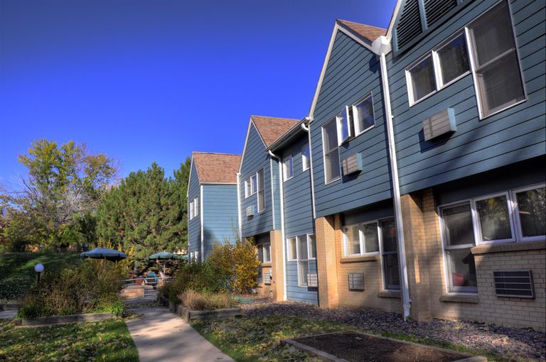 Broadmoor Court, Colorado Springs, CO 1