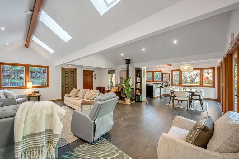 Meadow Creek Senior Living, San Geronimo, CA 2