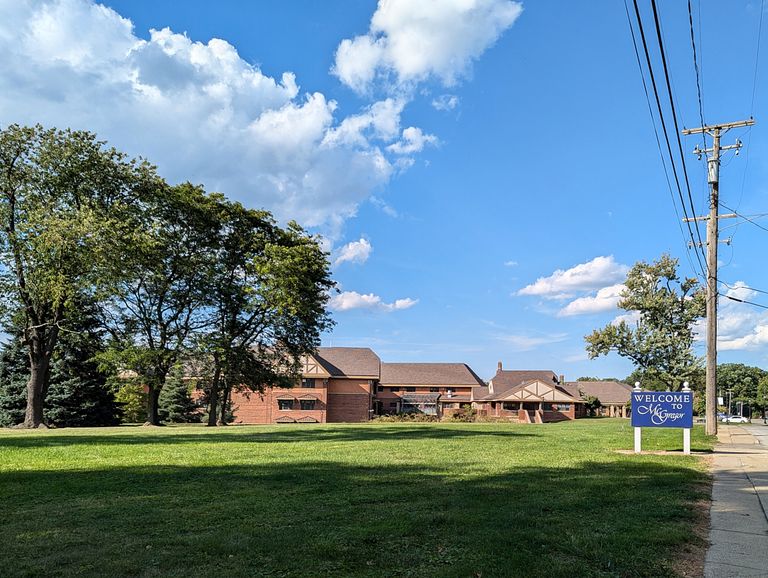 Mcgregor Assisted Living, East Cleveland, OH 3