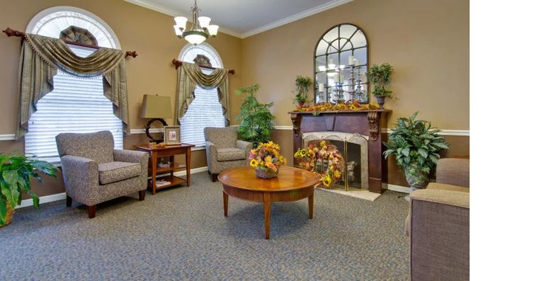 Henley Place, Neosho, MO 2