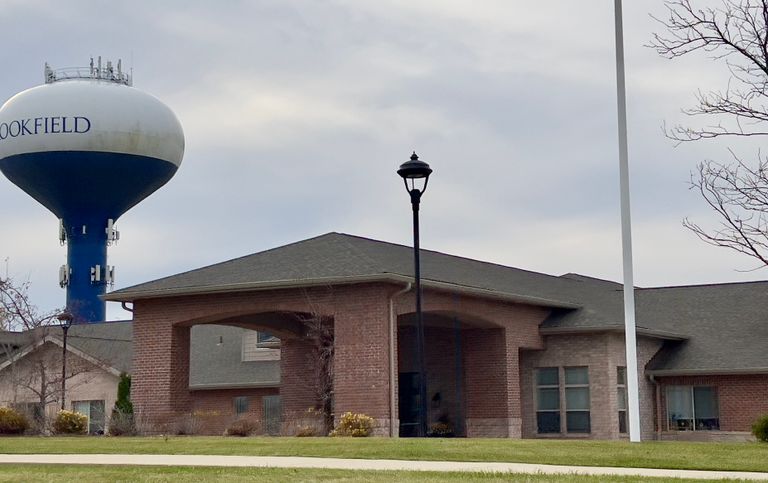 Lakewood Memory Care & Assisted Living, Brookfield, WI 3