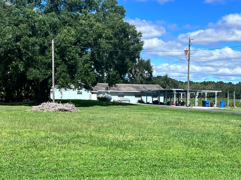 Sharick's Deck Retirement Ranch, Plant City, FL 2