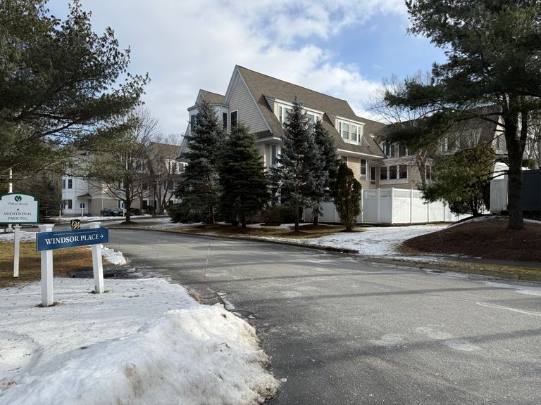 Windsor Place Of Wilmington, Wilmington, MA 2