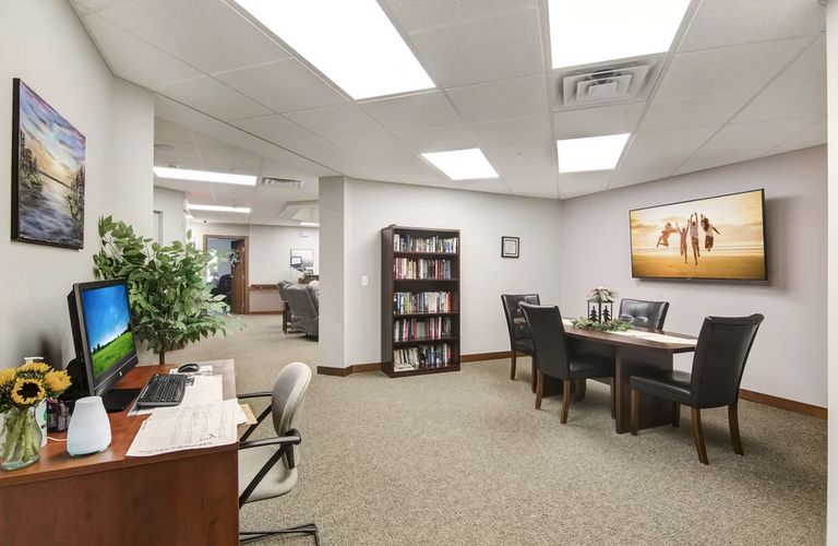 Suite Living Senior Care - North St. Paul, North St Paul, MN 3