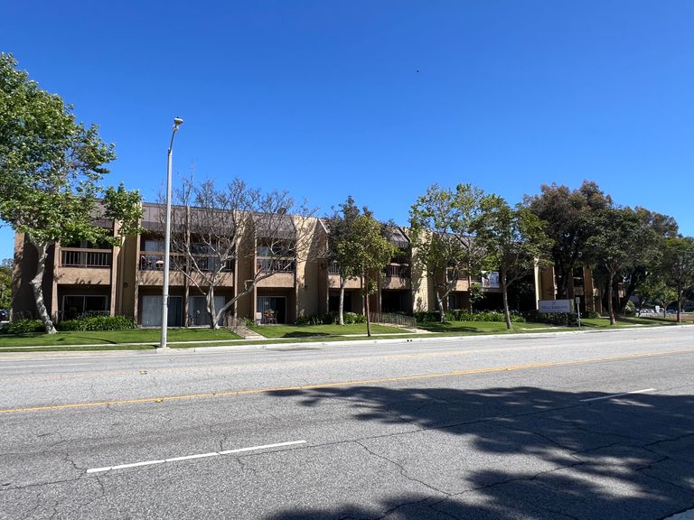 Villa Sorrento, Torrance, CA 1