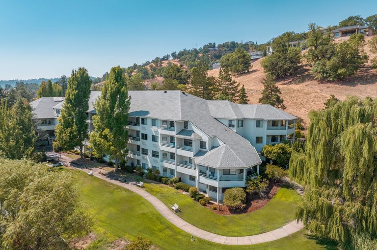 Solista Roseburg, Roseburg, OR 2
