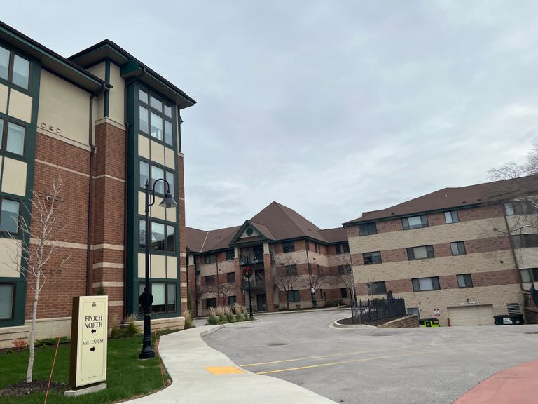 Villas of Greenfield, Milwaukee, WI 3