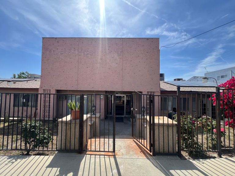 Golden Hills Retirement Ctr, Tujunga, CA 1