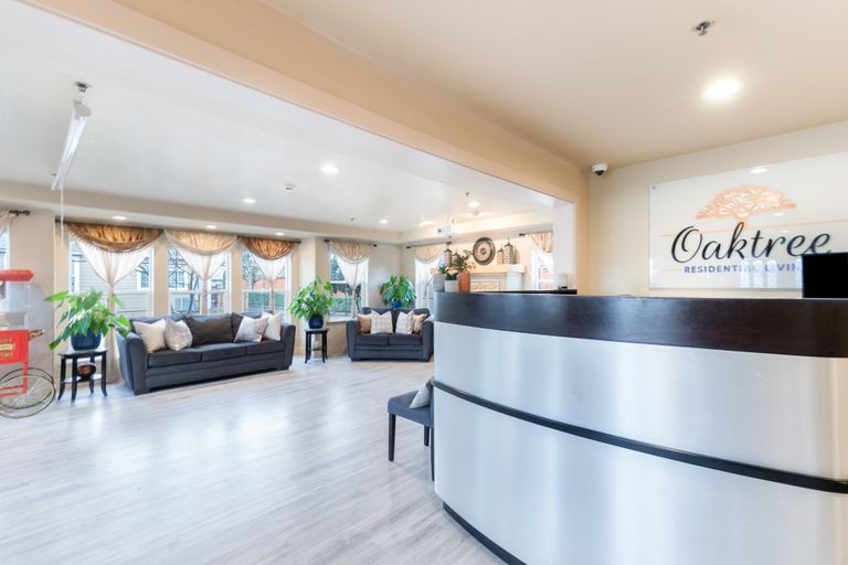 Oaktree Residential Living, Eugene, OR 3