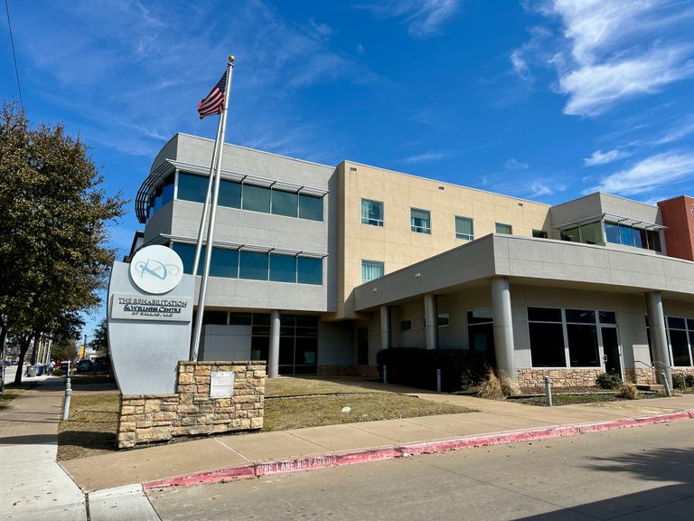 The Rehabilitation & Wellness Centre of Dallas, Dallas, TX 1