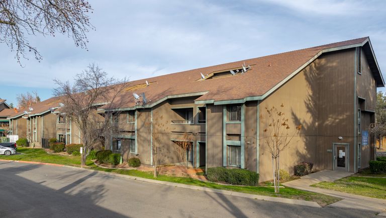 The Atrium Of Carmichael, Carmichael, CA 1