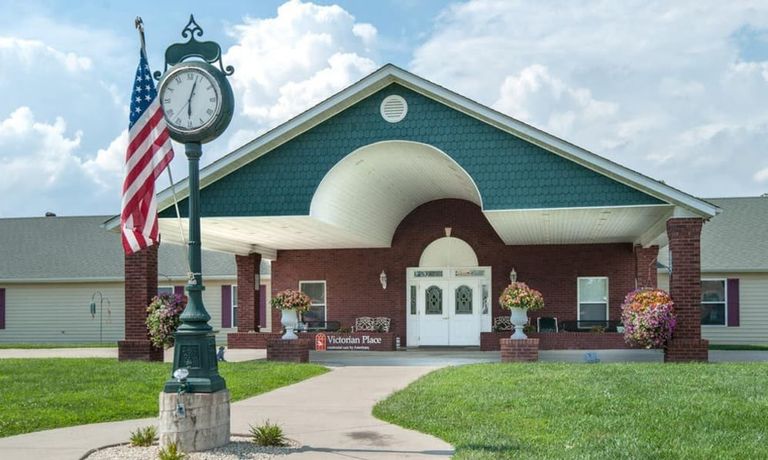 Victorian Place Of Owensville, Owensville, MO 1