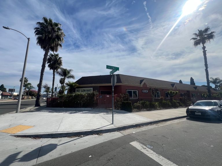 West Glenn Manor, Westminster, CA 3