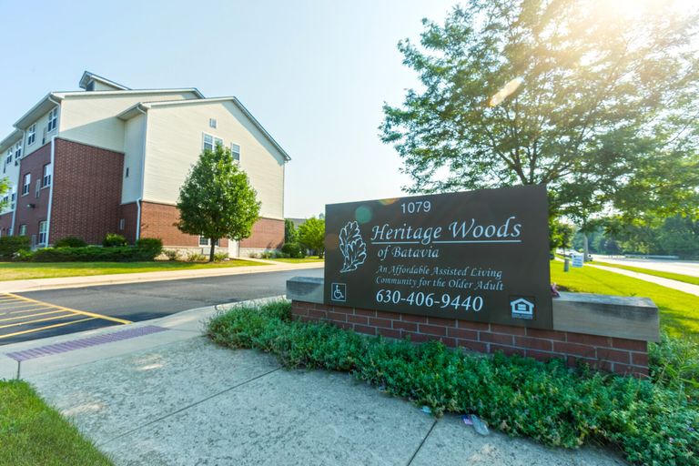 Heritage Woods of Batavia, Batavia, IL 1