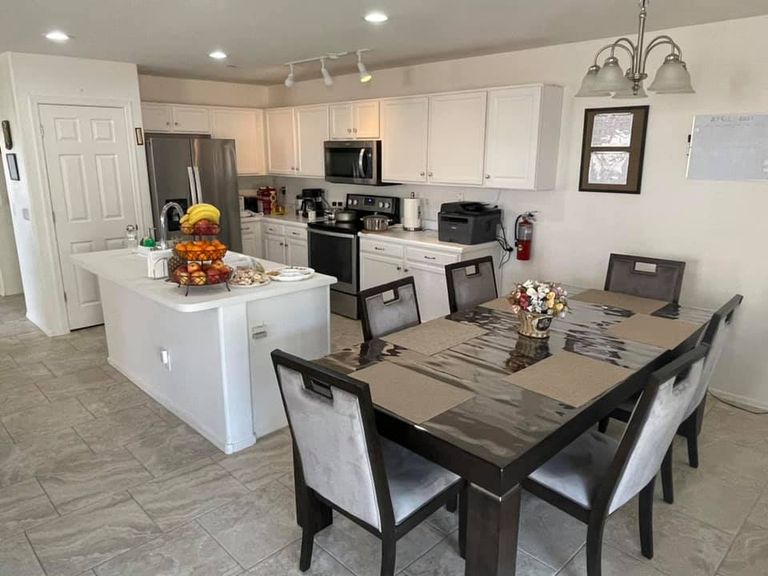 Stefan's Assisted Living, Surprise, AZ 3