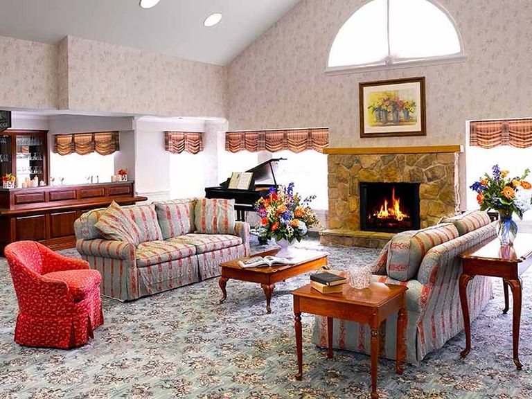 Atria Crossroads Place, Waterford, CT 3