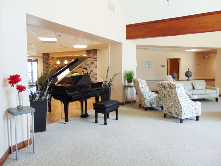Kidwell Home, Versailles, MO 2