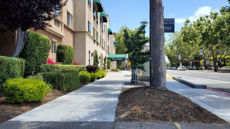 Carlton Senior Living San Leandro, San Leandro, CA 1